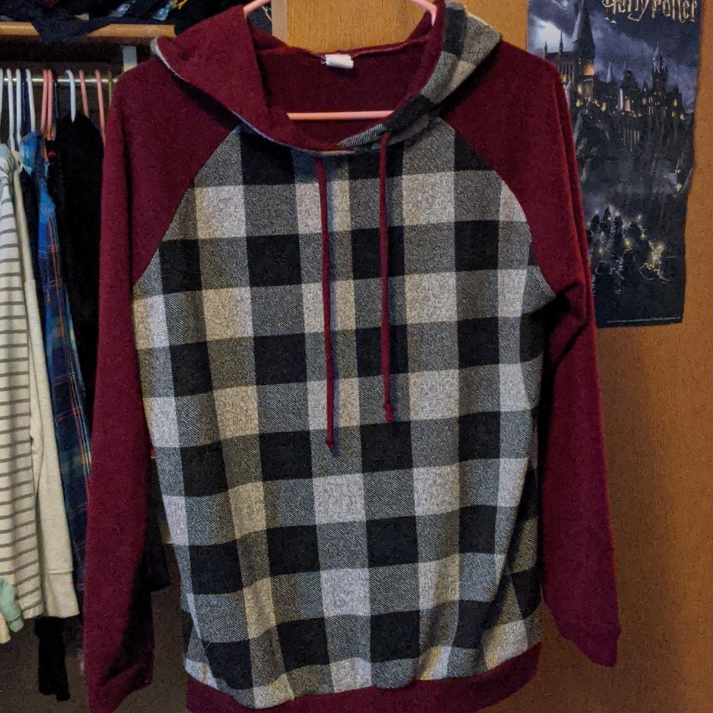 7th Ray hoodie